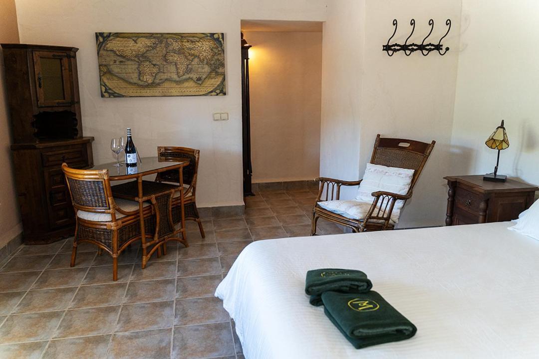 Masia De Matuta Vall de Almonacid Екстер'єр фото