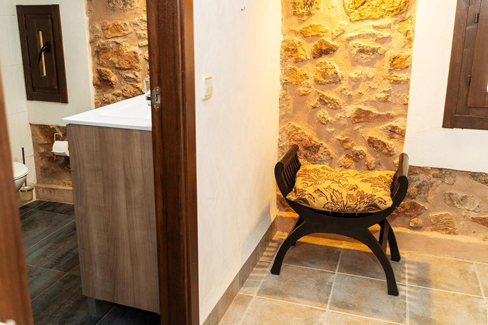 Masia De Matuta Vall de Almonacid Екстер'єр фото